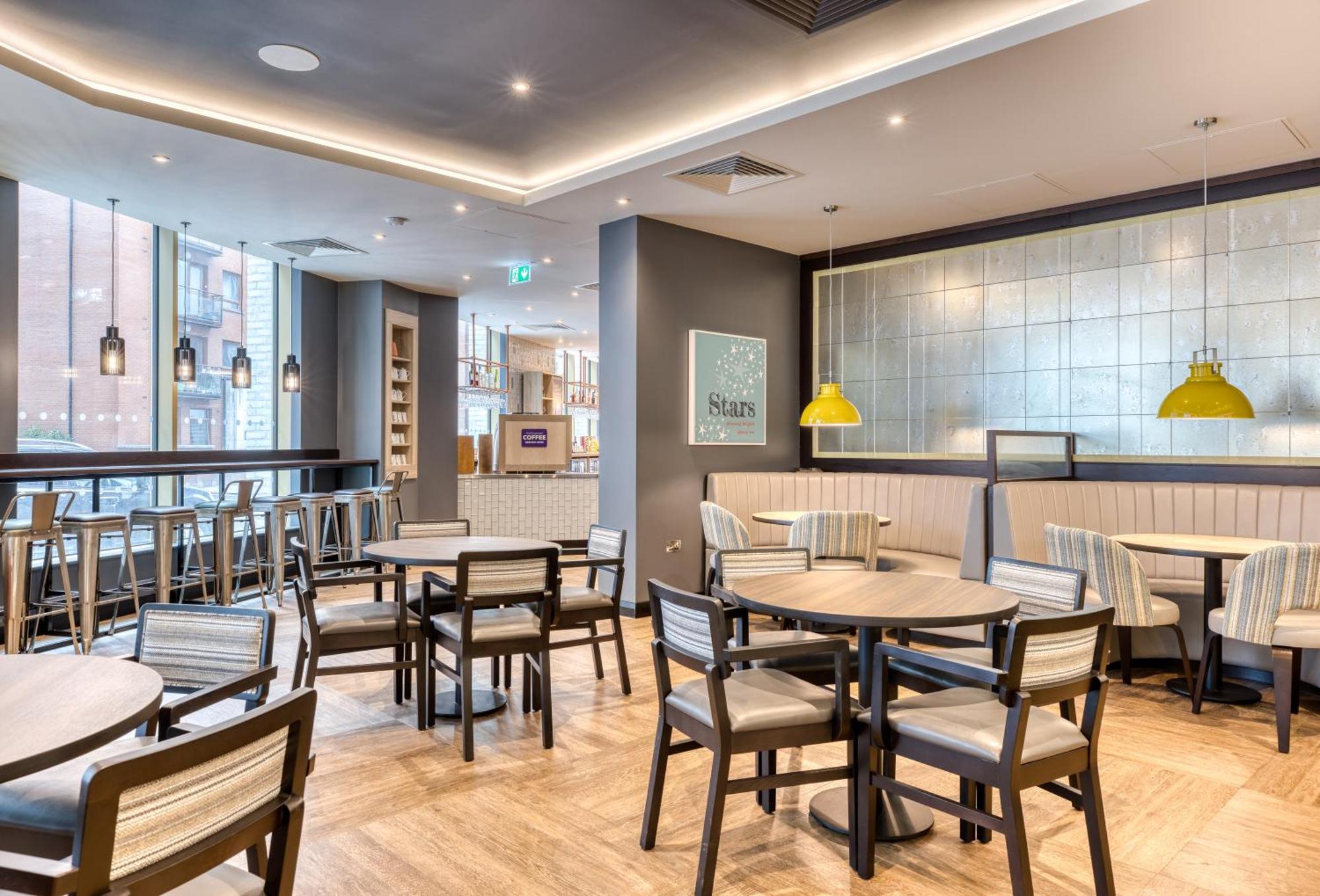 Premier Inn Dublin City North Docklands — Fotos 2